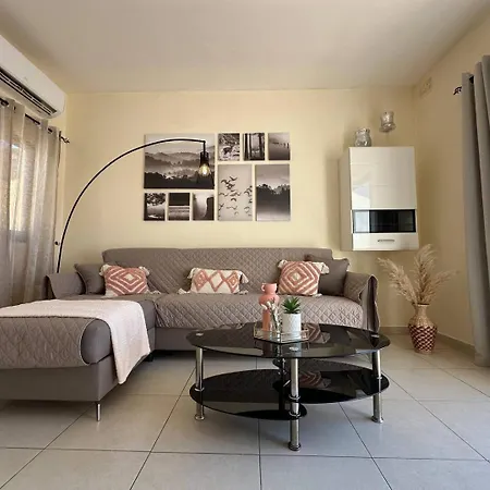 Radiant 2bed Penthouse Mellieha!! By Homely * Ix-Xaghra ta' Barra