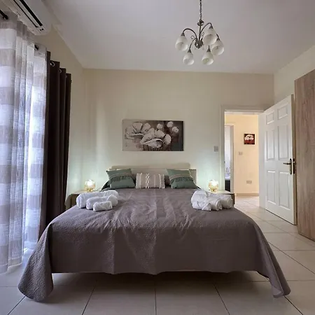 Radiant 2bed Penthouse Mellieha!! By Homely Apartment Ix-Xaghra ta' Barra